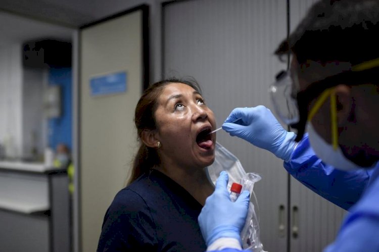 Governo de Minas passará a usar amostras de saliva para diagnóstico de Covid-19