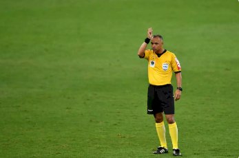 Galo e São Paulo duelam com histórico de críticas à arbitragem