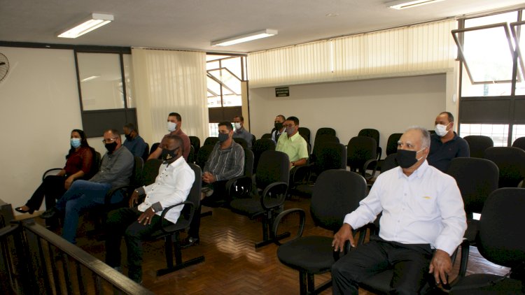 Candidatos eleitos da 242ª Zona Eleitoral, foram Diplomados na manhã de hoje, 18/12, no Fórum de Sabinópolis.