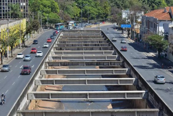 Corpo de homem é encontrado no rio Arrudas, no centro de BH