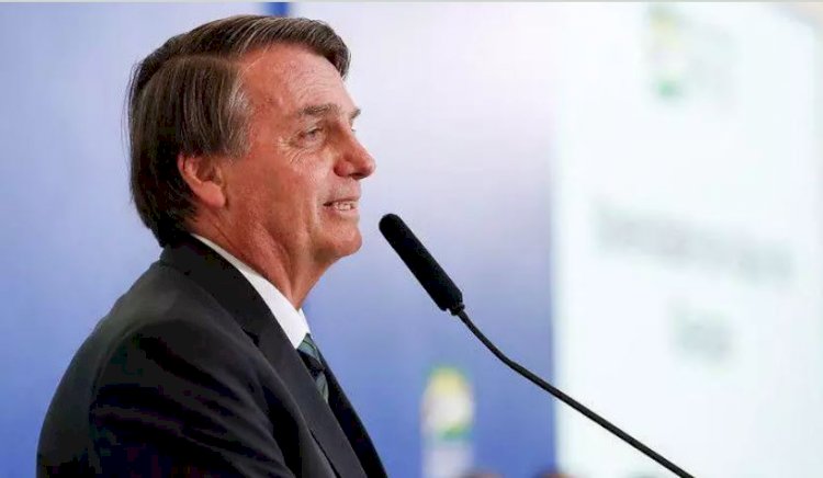 Brasil está quebrado e eu não posso fazer nada, diz Bolsonaro