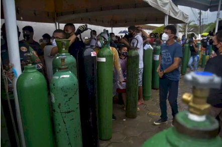 Brasil é o país que pior lidou com a pandemia, aponta estudo com 98 governos