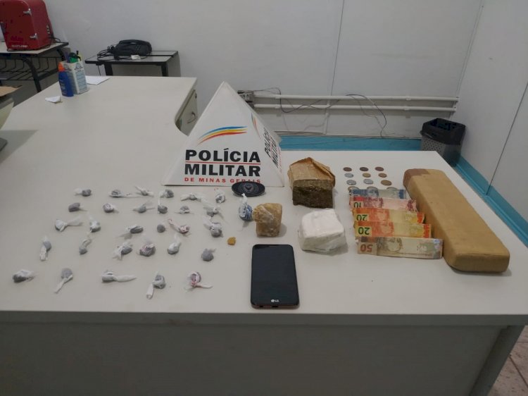 Uma ação conjunta do Tático Móvel 25768  e uma viatura de Virginópolis desmancha ponto de droga e prende traficante