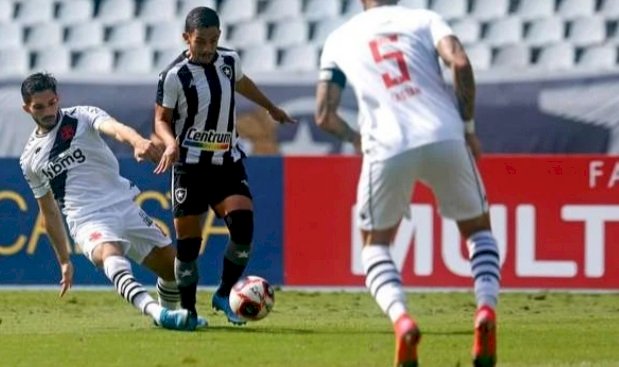 Vasco vence o Botafogo no Engenhão e abre vantagem na decisão da Taça Rio.