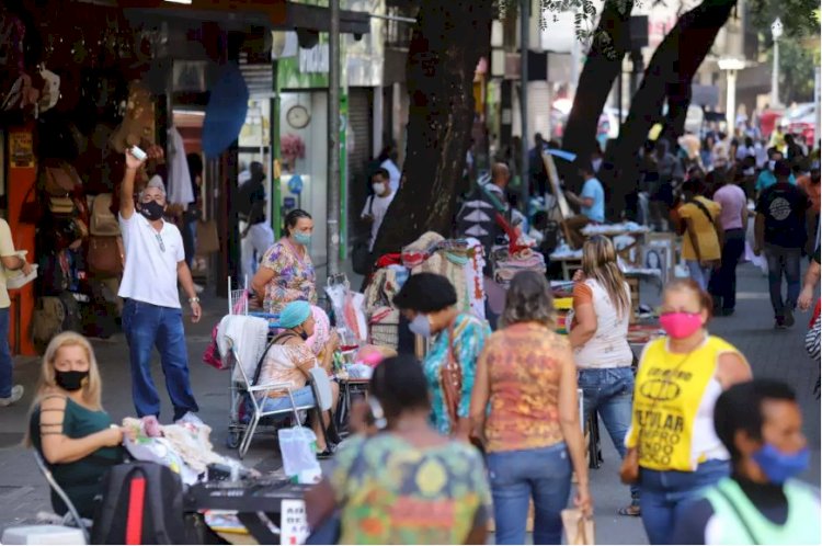 Pandemia piora em Minas, e casos de Covid crescem 24% em 14 dias