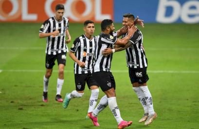 Argentinos do Galo constroem goleada por 4 a 1 sobre o Atlético-GO