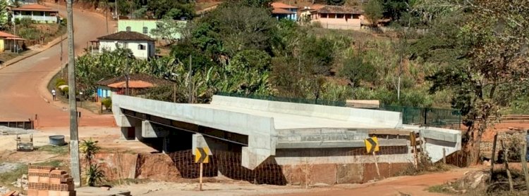 Nova ponte facilitará ligação entre Serro e Milho Verde; expectativa do DER-MG é entregar a obra até outubro