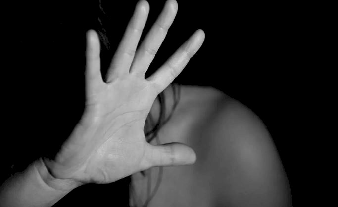 Mulher é sequestrada e estuprada ao deixar filho na escola na Pampulha