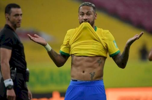 Após recorde, Neymar desabafa: 'Não sei mais o que faço para a galera respeitar'