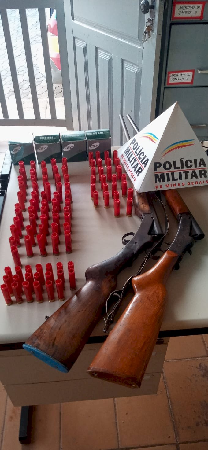 Homem é preso com armas e munições durante atendimento Maria da Penha em Materlândia