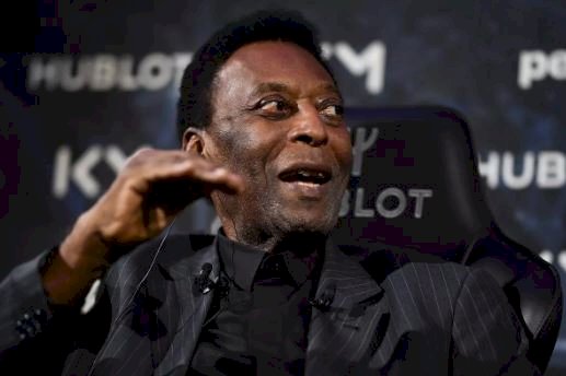 Pelé passa a noite em UTI e retorna para o quarto do Hospital Albert Einstein