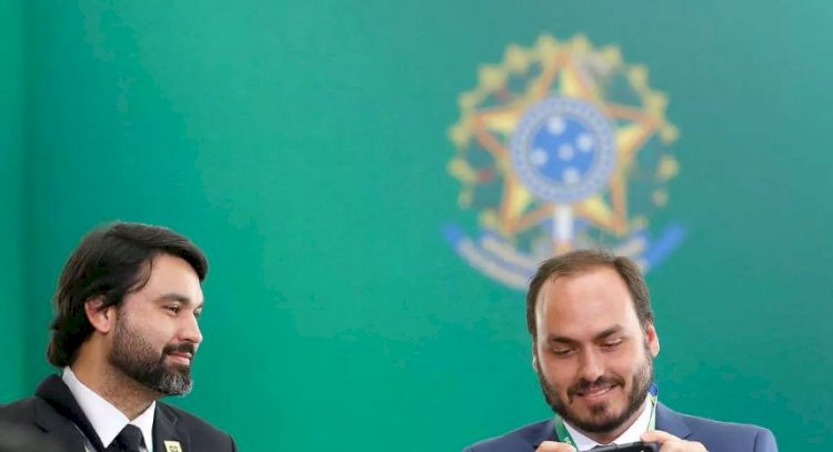 Primo dos filhos de Bolsonaro, Léo Índio é investigado pela PGR