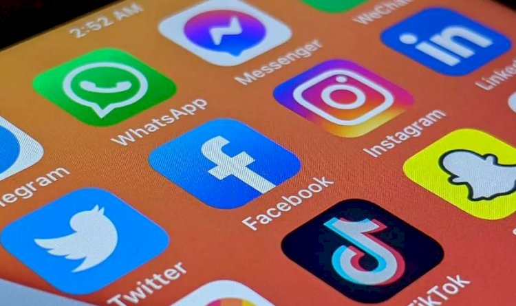 Facebook atribui falha nos serviços a 'mudança de configuração' em servidores