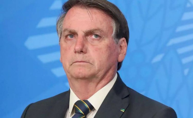 Bolsonaro garante que Auxílio Brasil será de R$ 400 mensais