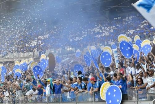 Cruzeiro atinge marca de 30 mil sócios e prossegue em meta proposta por Ronaldo