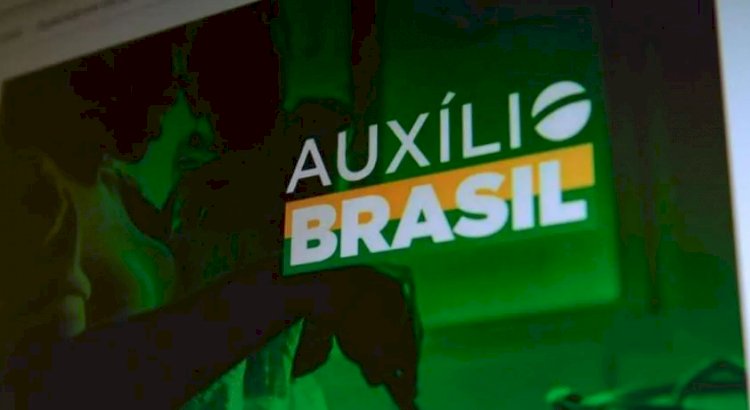 Caixa paga Auxílio Brasil a beneficiários com NIS final 8