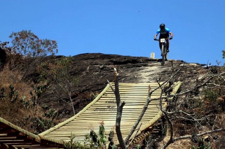 DISPUTAS DO PAN-AMERICANO DE XCM NA CAPITAL BRASILEIRA DO MOUNTAIN BIKE