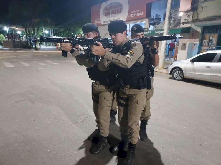 POLÍCIA MILITAR REALIZA EM COROACI TREINAMENTO  SIMULADO DE EXPLOSÃO A CAIXA ELETRÔNICO