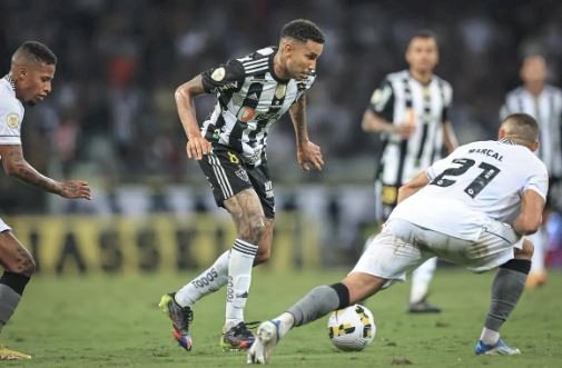 Derrota em casa faz chances do Galo de ir para a Libertadores caírem quase 20%