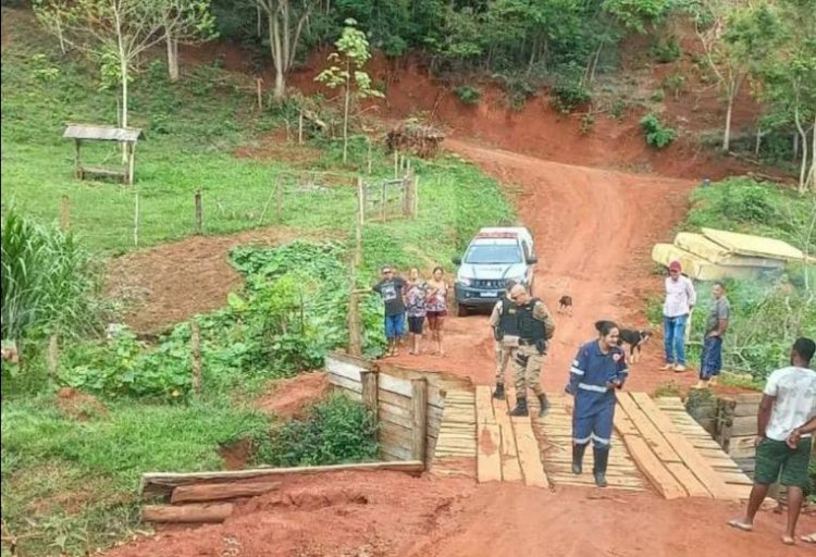 De moto, homem cai de ponte e morre em Malacacheta; vítima foi encontrada horas depois do acidente