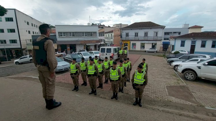 O 65º  BPM  De Guanhães recebe 40 novos Soldados para fortalecerem o policiamento nas 26 cidades que compõem a Unidade.