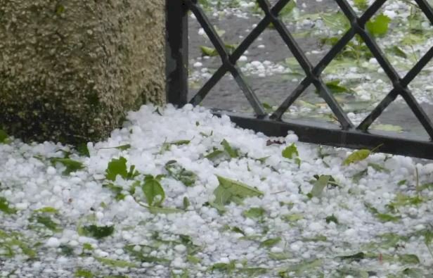 Minas tem quase 600 cidades em alerta para chuvas fortes e granizo até quarta