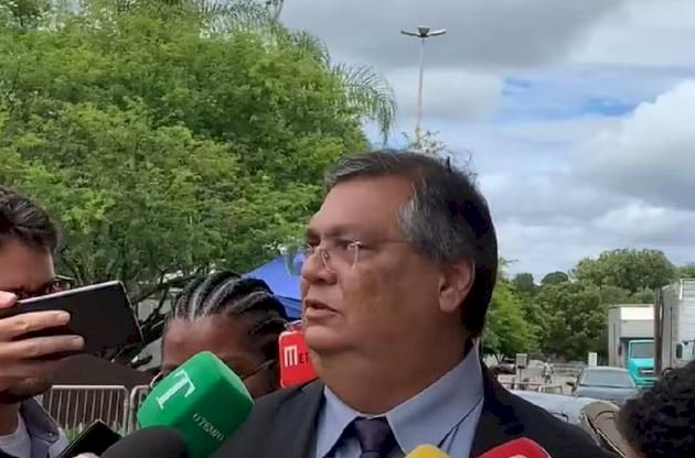 ‘Zema tenta vestir a roupa de Bolsonaro’, diz Flávio Dino