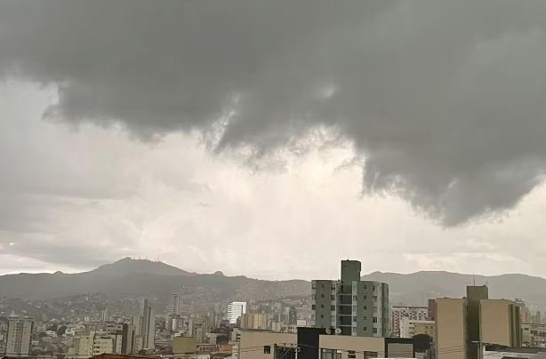 Chuva não dará trégua nesta semana em Belo Horizonte; veja previsão de tempo