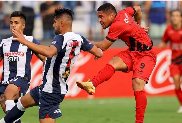 Grupo do Galo: Athletico-PR empata com Alianza Lima, no Peru, pela Libertadores