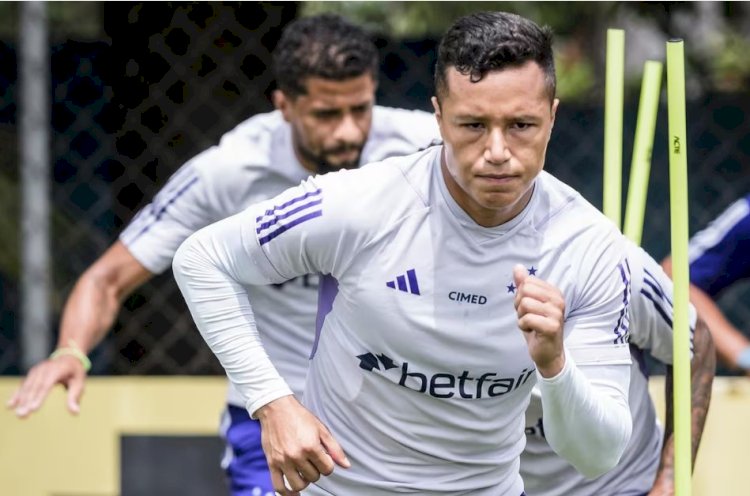 Cruzeiro: lateral-esquerdo Marlon destaca evolução do time a cada rodada