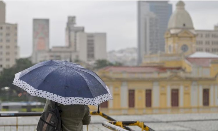 BH tem previsão de novas pancadas de chuva e ventania nesta sexta