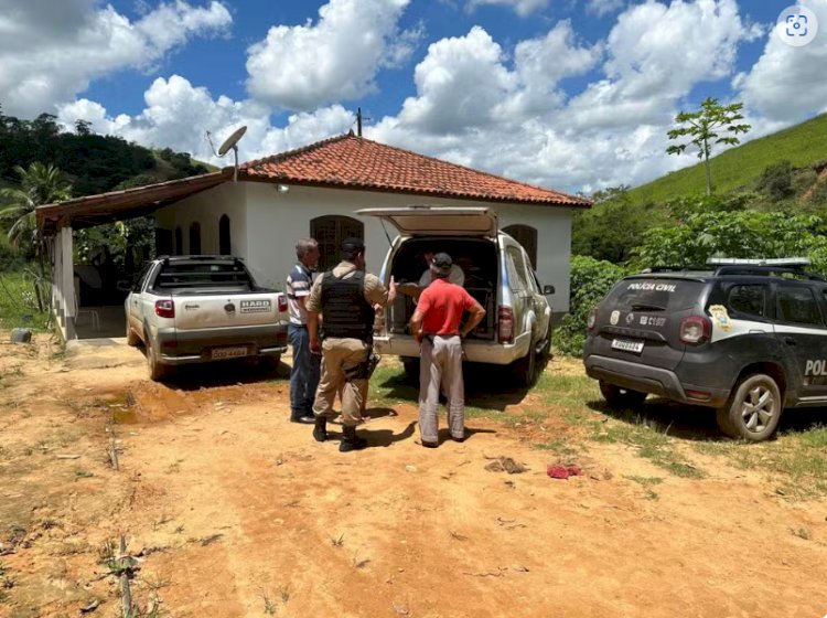 Suspeito de matar casal de idosos encontrado com sinais de crueldade é identificado pela PM