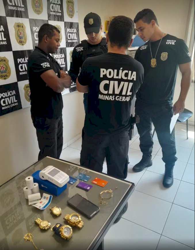 Polícia Civil cumpre mandado de busca e apreensão contra funcionário suspeito de furtar a empresa onde trabalhava em Itaobim