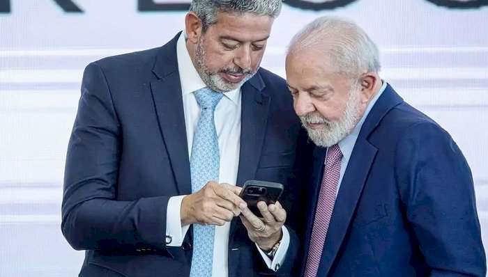 Lula nega que governo esteja pressionado por Lira com pautas conservadoras