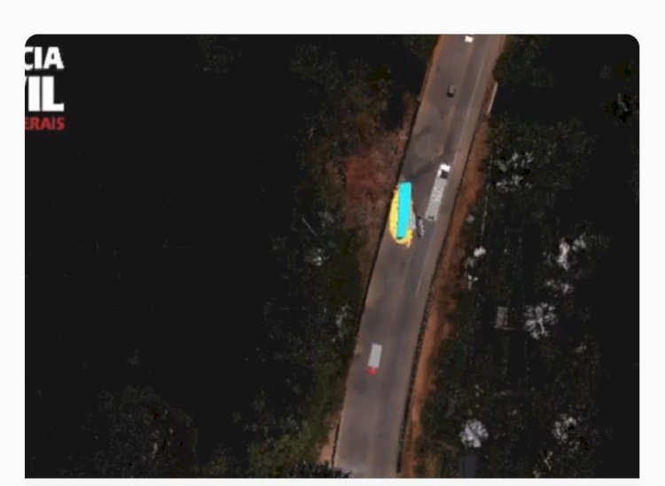 INVESTIGAÇÃO Vídeo com auxílio de scanner 3D reproduz acidente na BR-116 que matou 39 pessoas em MG; assista