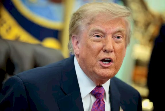 Trump mira grandes frigoríficos em meio à alta de preços da carne nos EUA; JBS pode ser afetada