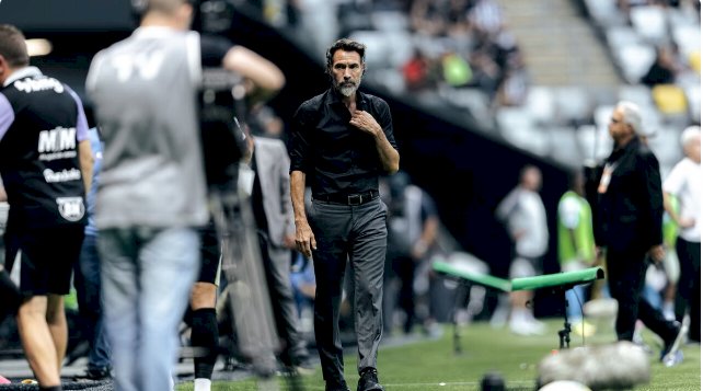 Vitória com reservas mostra que Domínguez tem Atlético nas mãos antes de clássico