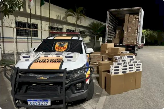 Polícia Militar Rodoviária apreende 250 mil maços de cigarro em patrulhamento na MG-050